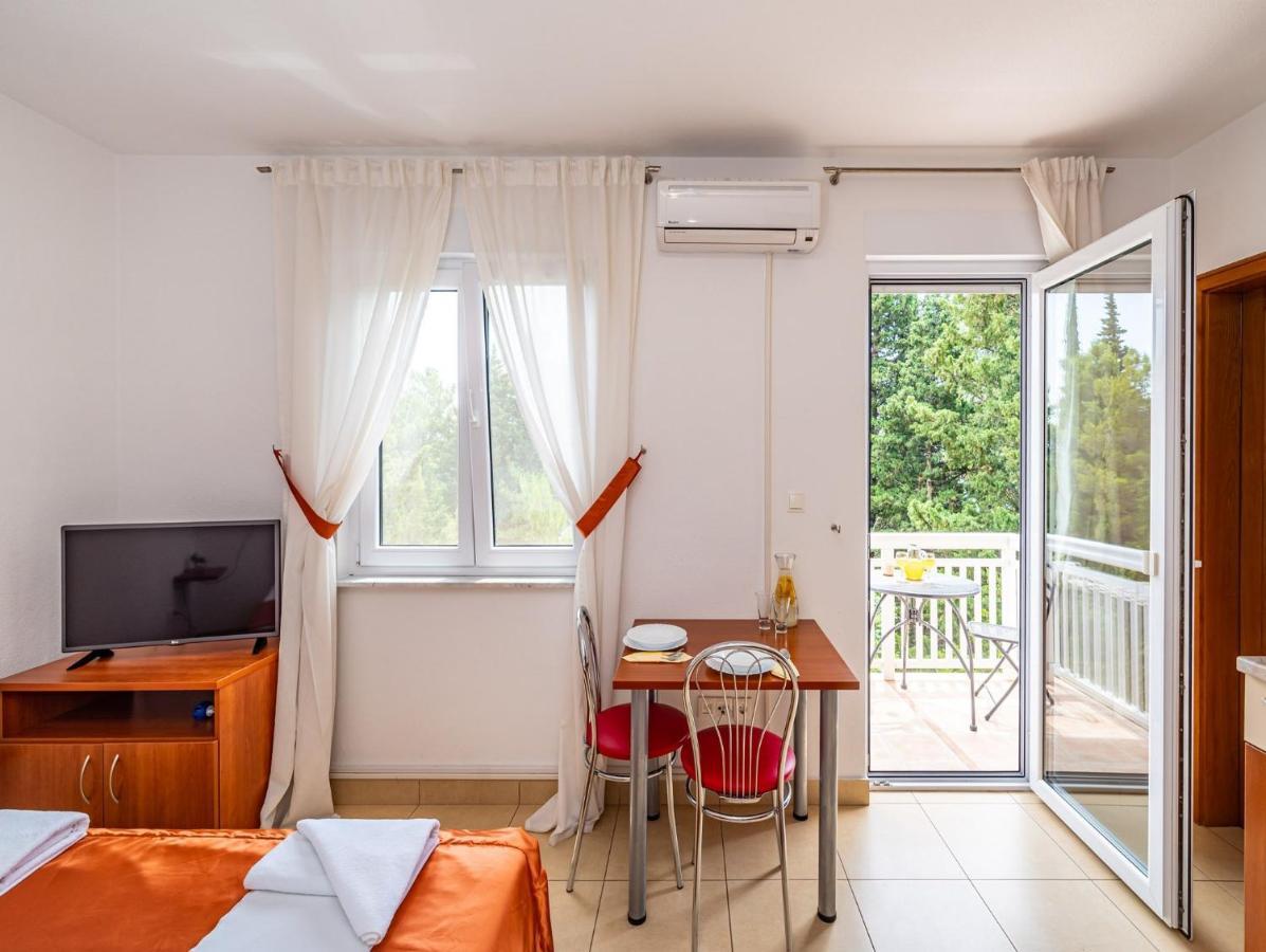 Apartments Prkacin Starigrad Paklenica Exterior foto